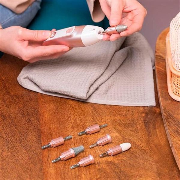 Манікюрно-педикюрний набір Cecotec Bamba PinkyCare 700 Perfect Nails CCTC-04318 CCTC-04318 фото