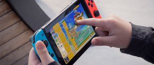 Nintendo Ігрова консоль Switch (неоновий червоний/неоновий синій)